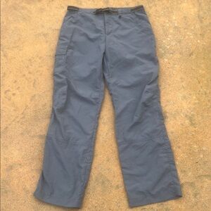 REI Women's Denali UPF 30+ Belted Grey Nylon Roll up Cargo Hiking Pant Size 10